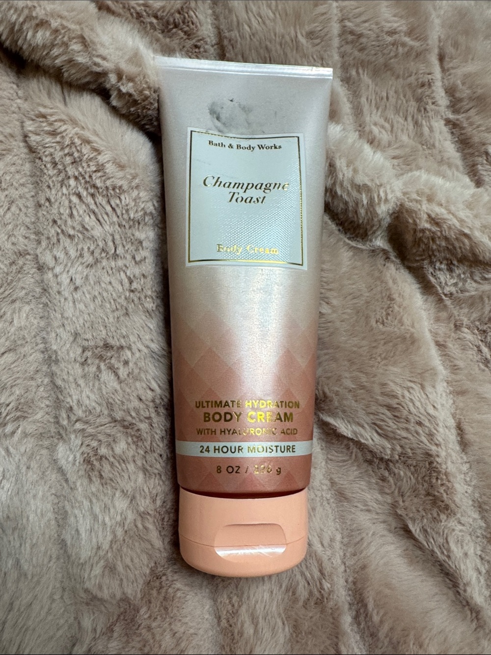 Bath & Body Works Champagne Toast Body Cream — Pearl Pink & Peach
